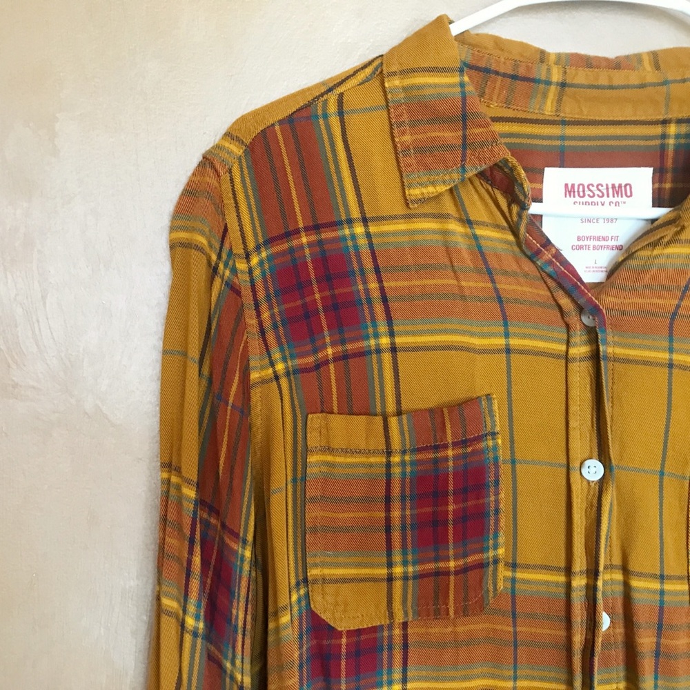 Boyfriend Fit Plaid Button Up